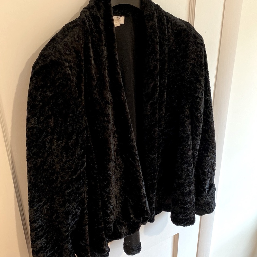 Crushed velvet blazer jacket w/ cuffed sleeves